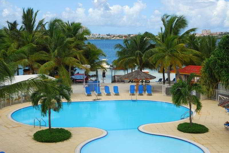 Le Flamboyant- Le Village Baie Nettle Buitenkant foto